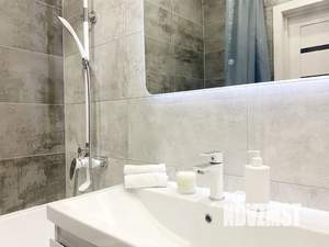 1-к квартира, посуточно, 58м2, 22/25 этаж