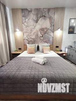 1-к квартира, посуточно, 40м2, 7/25 этаж