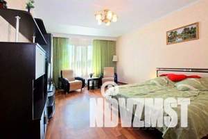 1-к квартира, посуточно, 50м2, 1/1 этаж