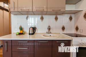 1-к квартира, посуточно, 18м2, 1/1 этаж