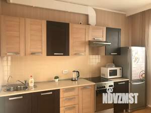 1-к квартира, посуточно, 40м2, 10/17 этаж