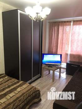 1-к квартира, посуточно, 35м2, 6/9 этаж