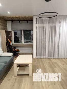 Студия квартира, посуточно, 34м2, 13/25 этаж