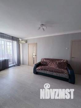 2-к квартира, посуточно, 47м2, 1/1 этаж