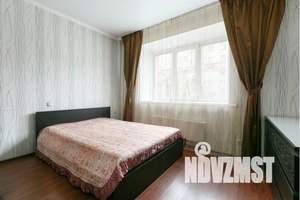 1-к квартира, посуточно, 42м2, 2/10 этаж