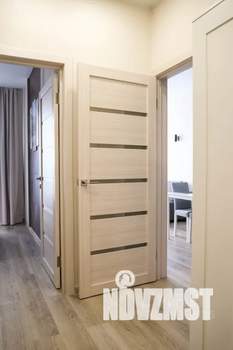 2-к квартира, посуточно, 40м2, 5/20 этаж