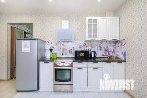 Студия квартира, посуточно, 30м2, 7/18 этаж