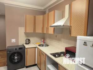 1-к квартира, посуточно, 35м2, 10/18 этаж