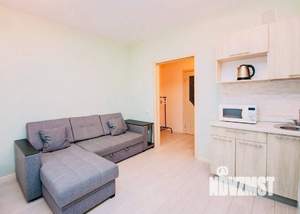 Студия квартира, посуточно, 35м2, 18/25 этаж