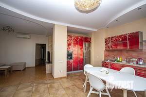 3-к квартира, на длительный срок, 130м2, 7/17 этаж
