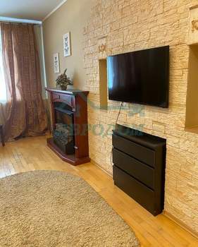 4-к квартира, на длительный срок, 130м2, 3/5 этаж