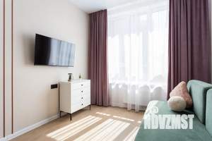 1-к квартира, посуточно, 40м2, 14/25 этаж