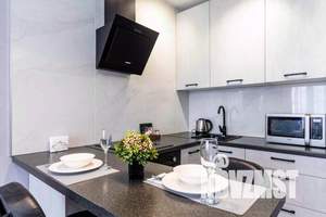 2-к квартира, посуточно, 46м2, 1/25 этаж