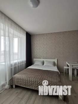 Студия квартира, посуточно, 38м2, 15/19 этаж