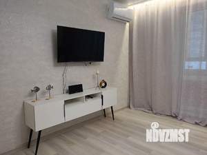 Студия квартира, на длительный срок, 33м2, 1/10 этаж