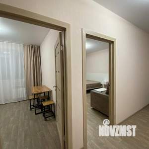 1-к квартира, посуточно, 38м2, 1/1 этаж
