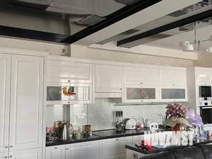 4-к квартира, на длительный срок, 137м2, 8/10 этаж