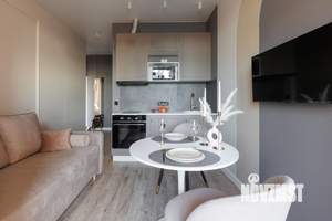 1-к квартира, посуточно, 47м2, 1/1 этаж