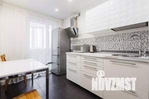 1-к квартира, посуточно, 32м2, 9/9 этаж
