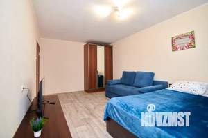1-к квартира, посуточно, 38м2, 1/10 этаж