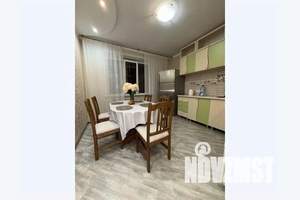 1-к квартира, посуточно, 51м2, 2/19 этаж