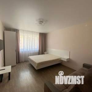 1-к квартира, посуточно, 38м2, 4/9 этаж