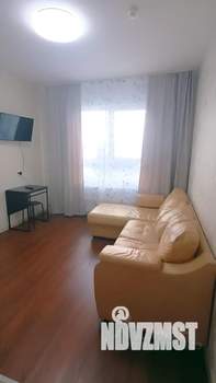 2-к квартира, посуточно, 45м2, 1/17 этаж