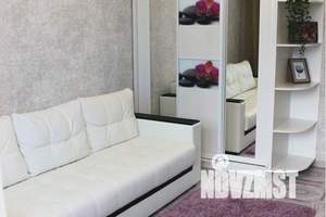 1-к квартира, посуточно, 35м2, 6/25 этаж