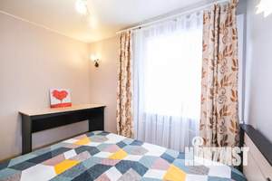 3-к квартира, посуточно, 58м2, 5/5 этаж