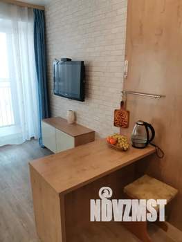 Студия квартира, посуточно, 25м2, 11/13 этаж