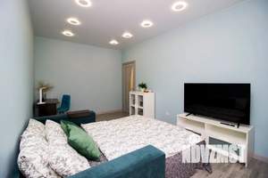 1-к квартира, посуточно, 44м2, 13/25 этаж