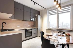 2-к квартира, посуточно, 51м2, 13/23 этаж