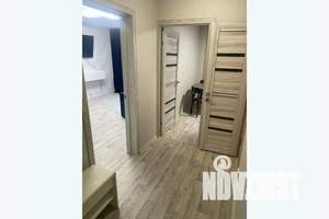 2-к квартира, посуточно, 39м2, 1/20 этаж