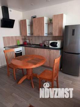 1-к квартира, посуточно, 50м2, 1/1 этаж