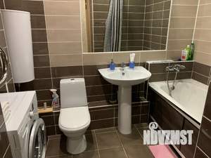 Студия квартира, посуточно, 30м2, 2/25 этаж