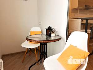 Студия квартира, посуточно, 35м2, 23/25 этаж