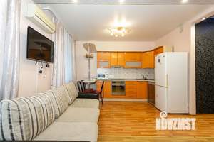 Студия квартира, посуточно, 42м2, 9/19 этаж