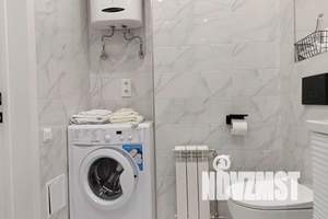 2-к квартира, посуточно, 38м2, 5/13 этаж