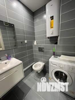 Студия квартира, посуточно, 30м2, 2/25 этаж