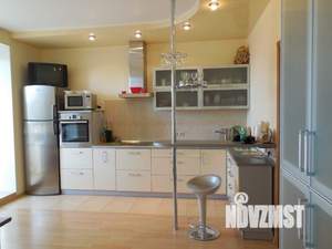 1-к квартира, посуточно, 100м2, 1/1 этаж