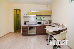 Студия квартира, посуточно, 28м2, 10/17 этаж
