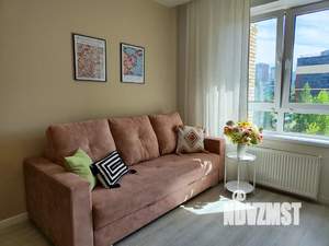 1-к квартира, посуточно, 42м2, 3/25 этаж