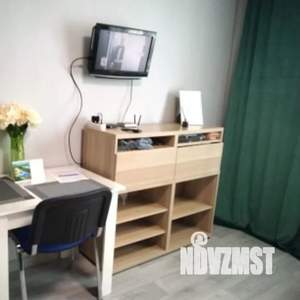 Студия квартира, посуточно, 27м2, 3/17 этаж