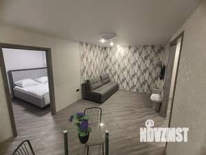 2-к квартира, посуточно, 56м2, 1/5 этаж