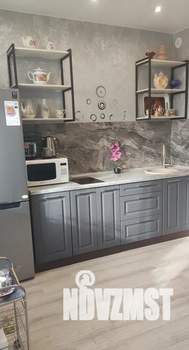 1-к квартира, посуточно, 47м2, 8/16 этаж