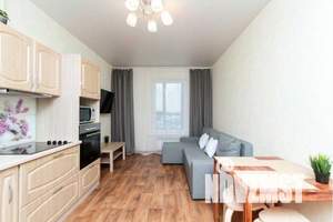 2-к квартира, посуточно, 42м2, 4/25 этаж