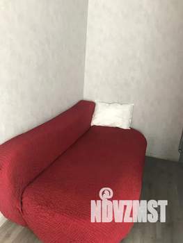 Студия квартира, посуточно, 39м2, 9/10 этаж