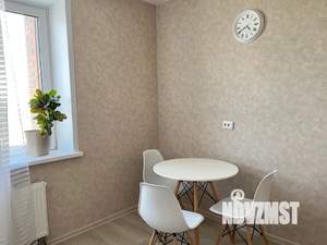 1-к квартира, посуточно, 40м2, 22/25 этаж