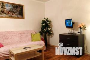 2-к квартира, посуточно, 45м2, 5/5 этаж