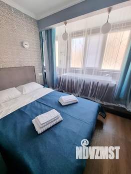Студия квартира, посуточно, 36м2, 1/9 этаж
